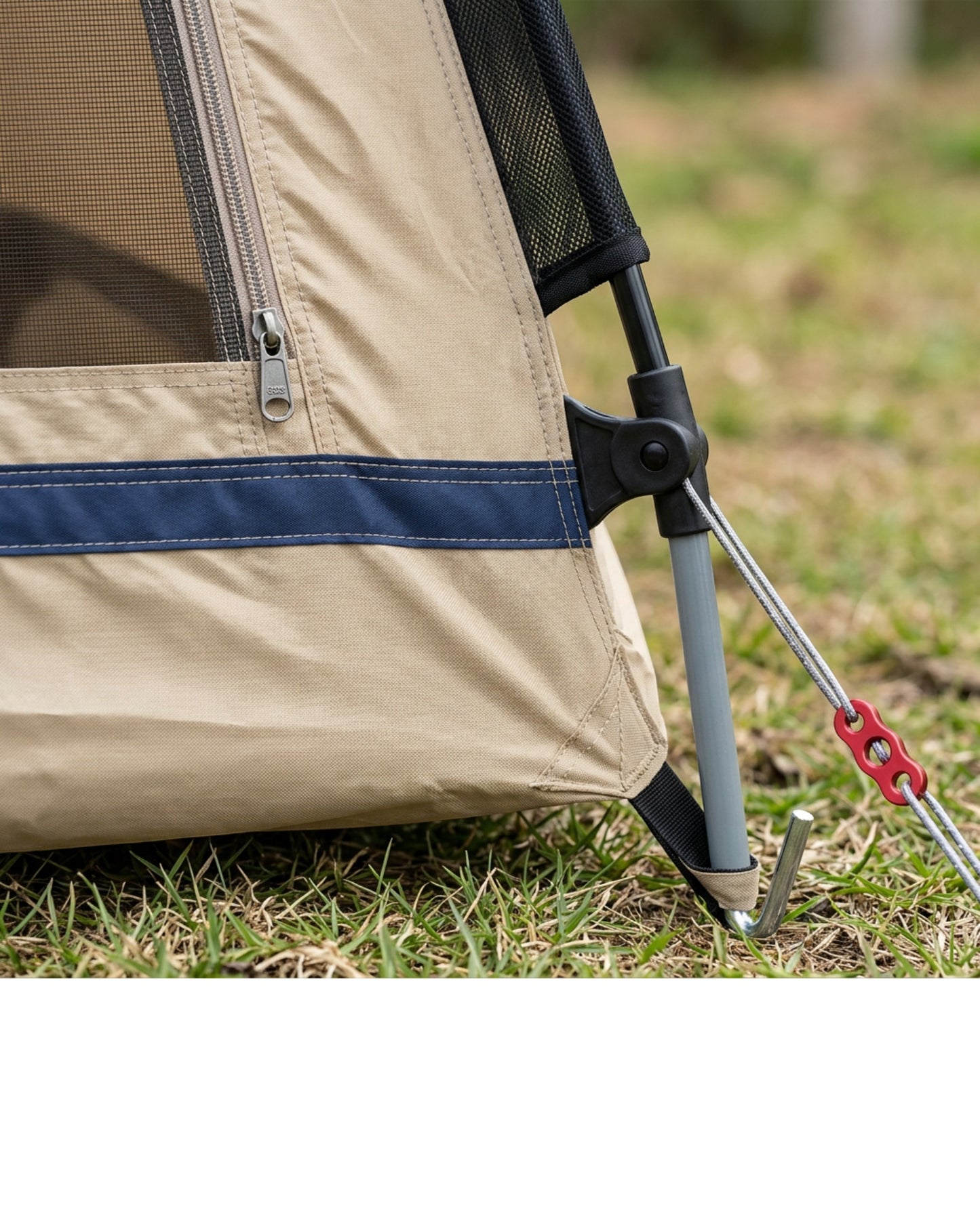 Livx 4-Person Cabin Camping Tent 240 x 210 cm Navy and Sand - Detail view